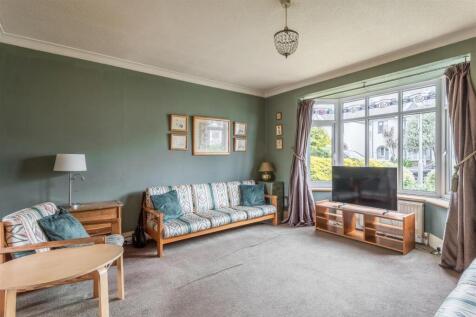 22 Holmes Avenue-5.jpg