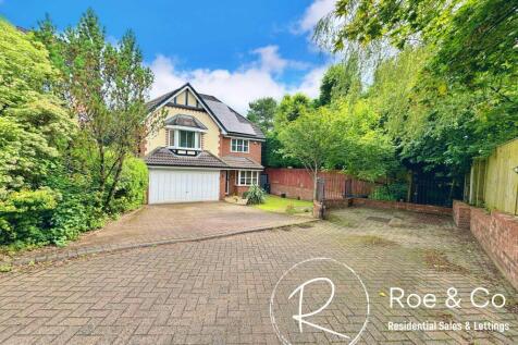 The property &amp; driveway
