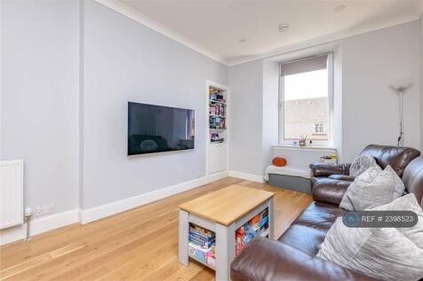 Tv On Stand