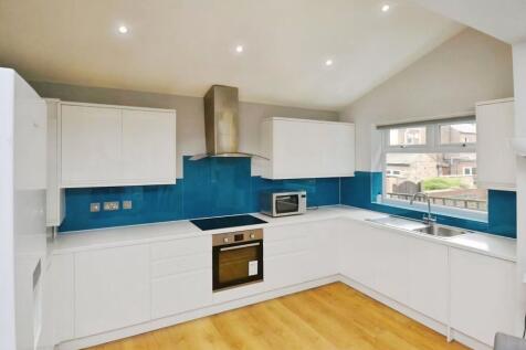 6-bed terraced on Davenport Avenue, Manchester, Greater Manchester, M20, £4,420/mo