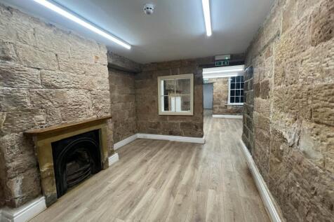 Retail Property (high street) to rent Image 11
