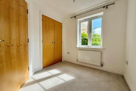 Bedroom 2.jpg
