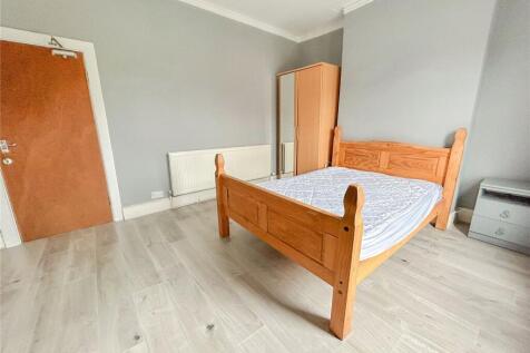 Lombard Grove, Manchester, Greater Manchester, M14 photo 5