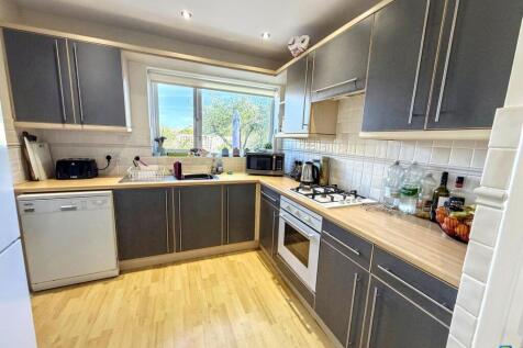Canterbury Way, Wideopen, Newcastle upon Tyne, Tyne and Wear, NE13 6JN photo 3