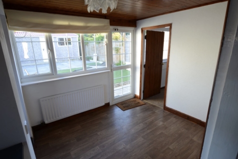 1 Providence Cottage, Dippons Lane, Perton, Wolverhampton, WV6 7LQ photo 4