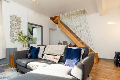 Treharris, CF46 - property photo