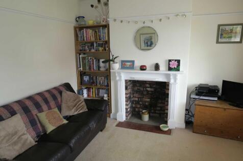 Hawarden Road, Altrincham, Cheshire, WA14 photo 4