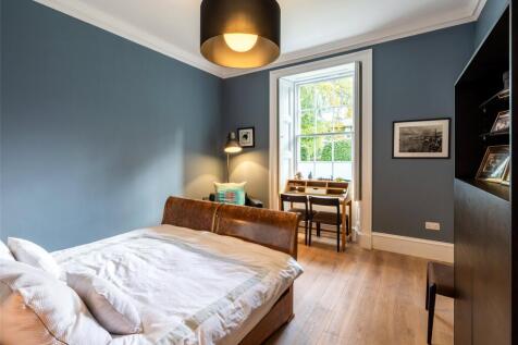 5 bed, 4 bath Detached in Edinburgh - Photo 32
