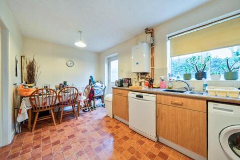 1409185-3-698b5fdd3dd99-ARW-1