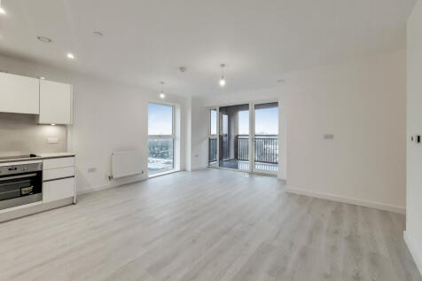 Tabbard Apartments, East Acton Lane, Acton, Ealing photo 3