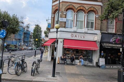 Gails Local Cafe - 100 Yards