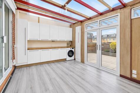 Standard Road, Hounslow, TW4 photo 4