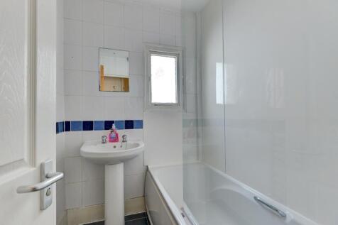 15 Hollingbury Road Bathroom