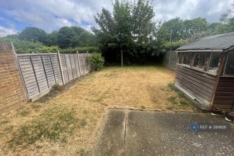 Lovely Shared Garden