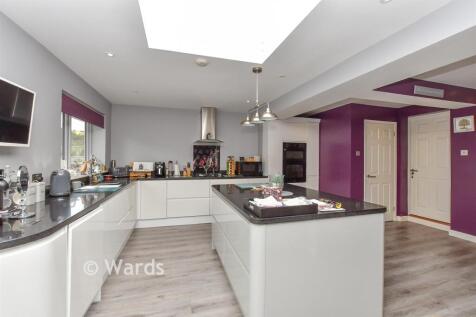 Kitchen/Breakfast Area