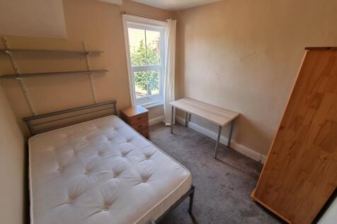 5 Radford Road, Leamington Spa photo 4