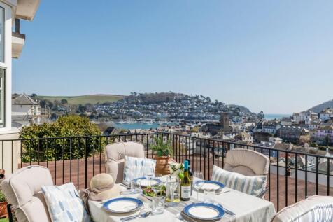Patio &amp; View 43b Clarence Hill, Dartmouth