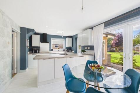 Breakfast/Kitchen