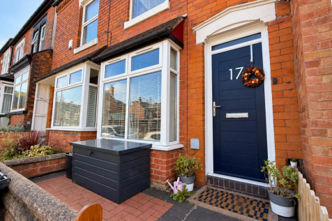 Brick Terrace House Number 17.png
