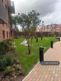 Emerald House, London, W3 photo 4