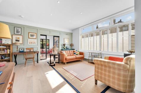 1 Coningsby Road-3.jpg