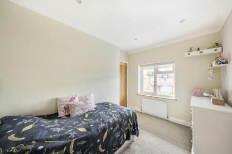 1299956-4-6836ddf...