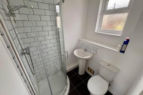 North Avenue, Kenfig Hill ,  photo 5