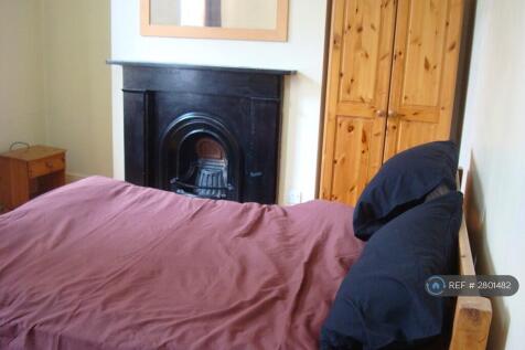 Bedroom 1 Pic 1