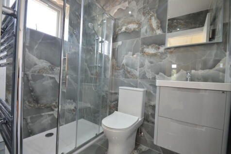 Sheppeton shower 