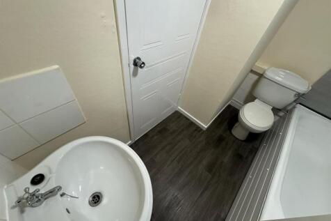 WhatsApp Image 2025-12-12 at 4.47.46?PM (7).jpeg