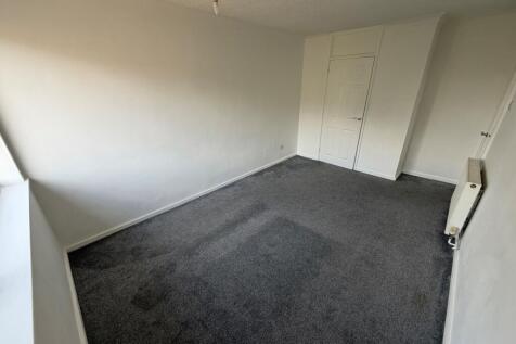 Gravelly Lane, Erdington, Birmingham, B23 5SF photo 5