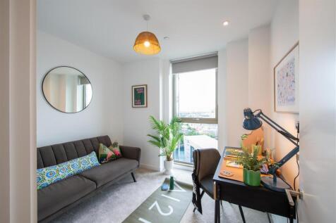 al050723-apartments-12.jpg