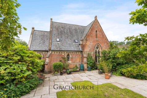 3 bedroom detached home for sale