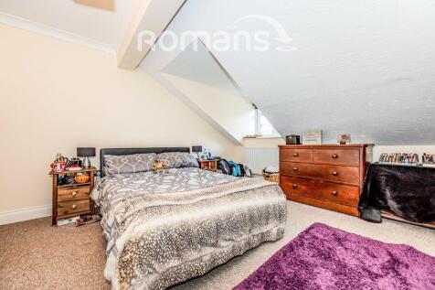 f4c576f0-8e33-4c83-8