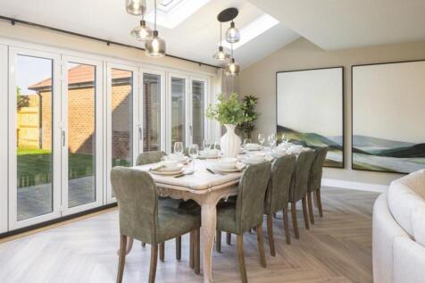 Dandara - Hawthorn Grove - The Burgleigh