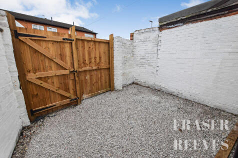 REAR COURTYARD