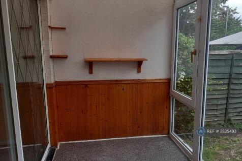 Farm Field Court, Northampton, NN3 photo 5