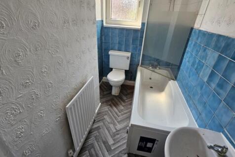 Diamond Street, Wombwell photo 4
