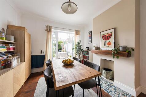 Hitcham Road, E17