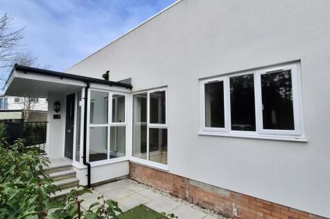 2 Woodside View