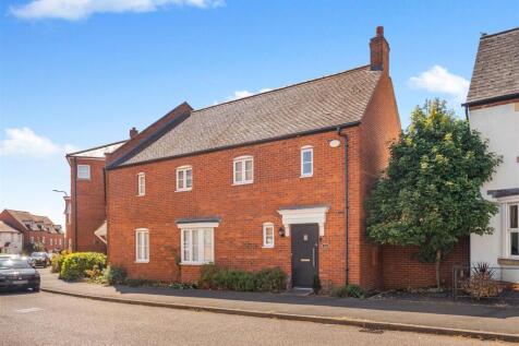 16 Winter Gardens Way, Banbury-3.jpg