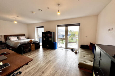 20250923_140711818_iOS