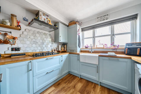 1326797-7-687e2db...