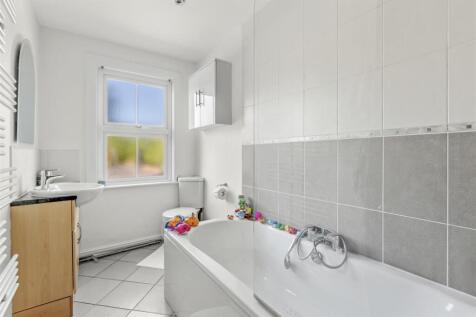 Greystone, Valley Road, HP14 4PF-6.jpg