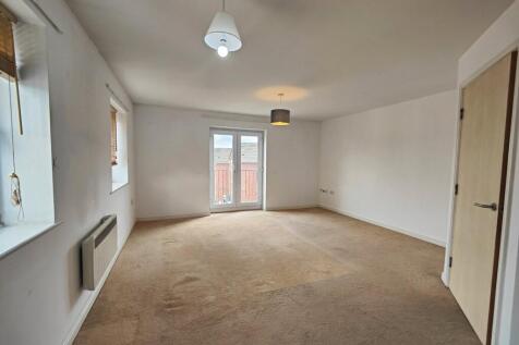 Kiln Avenue, Mirfield, West Yorkshire, WF14 photo 3