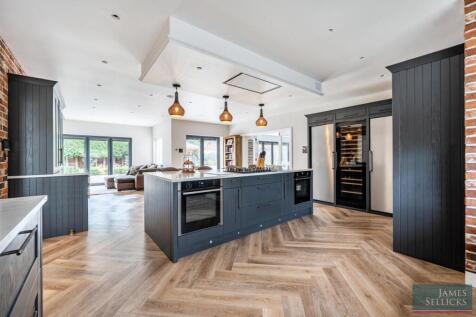 Open Plan Living Dining Kitchen