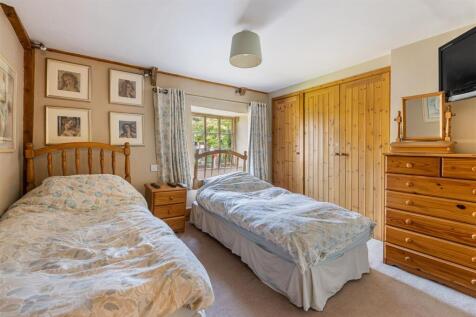 Rose Cottage Cockington Village Torquay-46.jpg