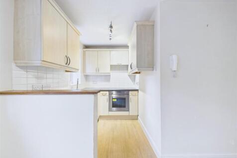 7 Montgomery Court, Sheffield photo 3