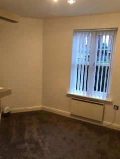 Cromwell Avenue Reddish Stockport photo 5