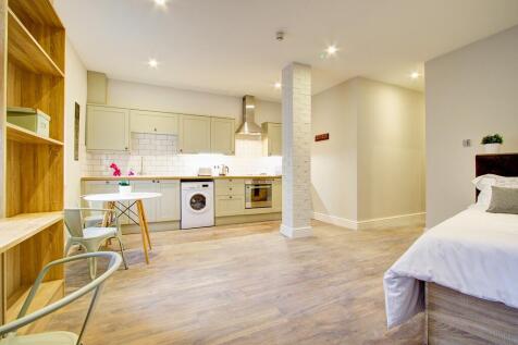 Studio flat on Peel Street, Nottingham, NG1, £1,040/mo
